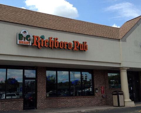 Big Heads Richboro exterior and parking lot - 2nd Street Pike