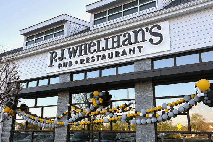 P.J. Whelihan's exterior entrance in the Village at Newtown PA